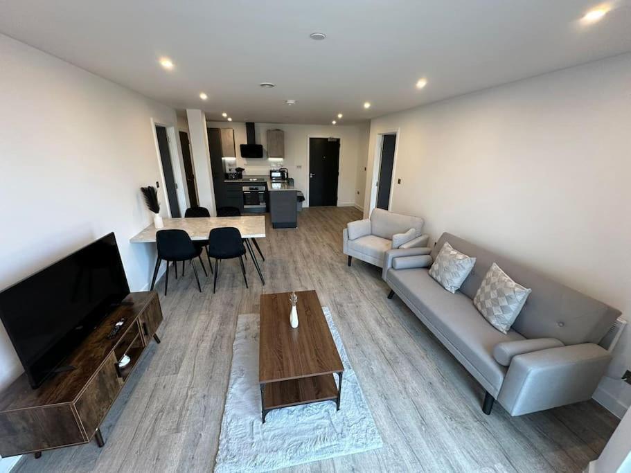 Stylish Central York Apartment Free Parking & Gym Exterior foto
